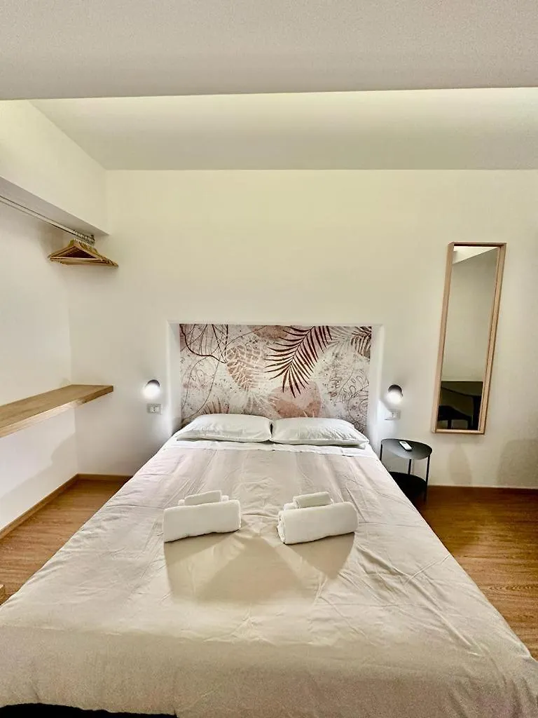 Cala Peppa Apartments Palermo