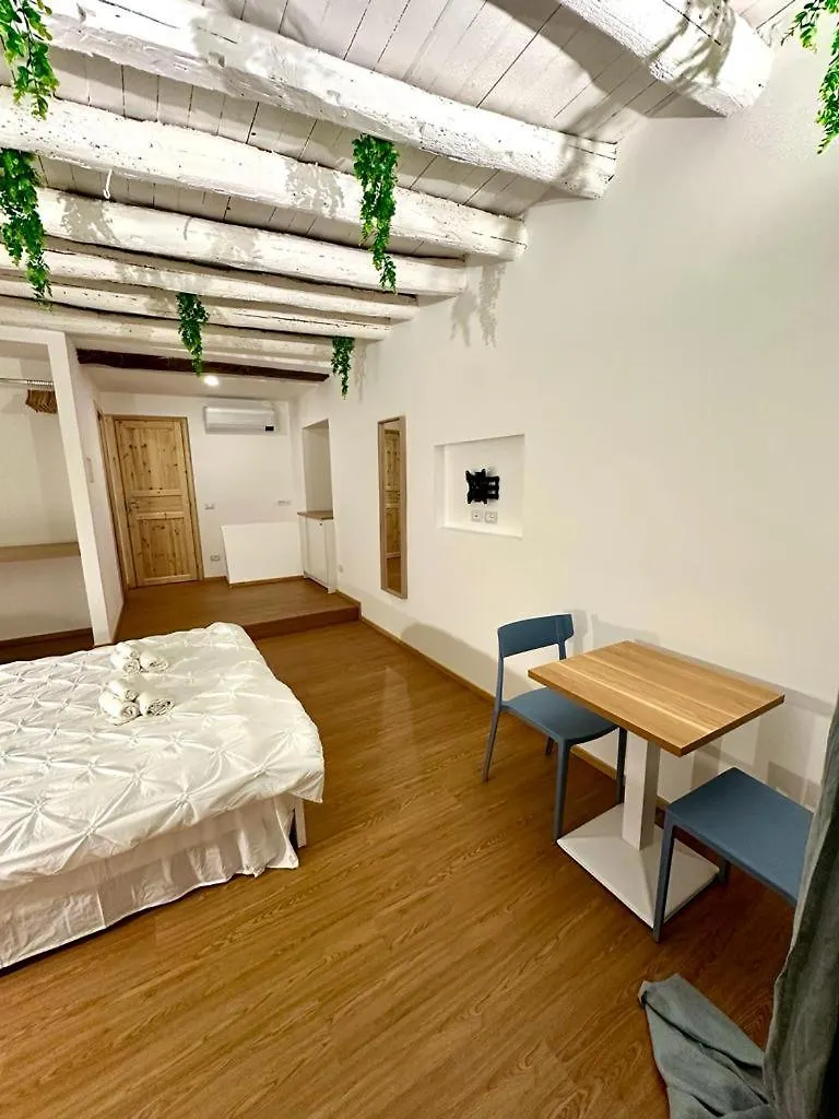 Cala Peppa Apartments Palermo